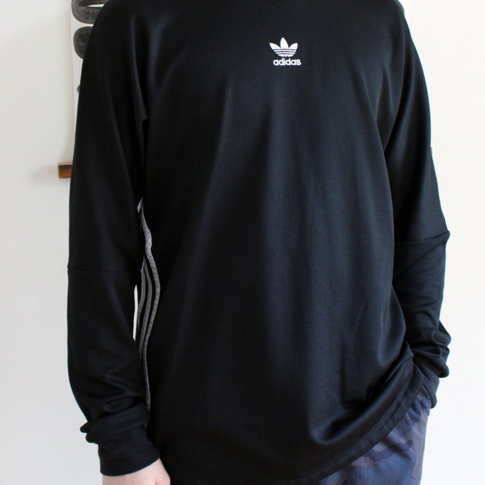 Adidas Long-Sleeve Jersey Size Medium